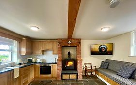 Tergoland Barn, A Rustic Countryside Retreat